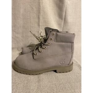 Timberland 6Inch Premium Waterproof Boots – Gray Nubuck Size 5.5 Youth Women’s 7